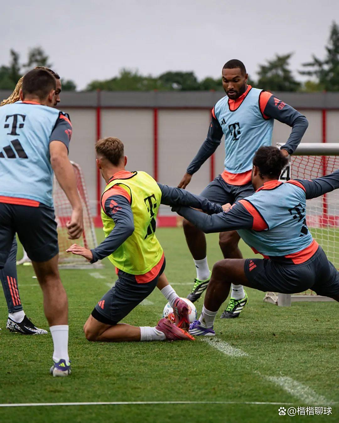 九游娱乐平台-赛地聚焦——欧冠窗口期热度飙升，俄克拉荷马雷霆止住颓势，目标明确，临场指挥获称赞的简单介绍