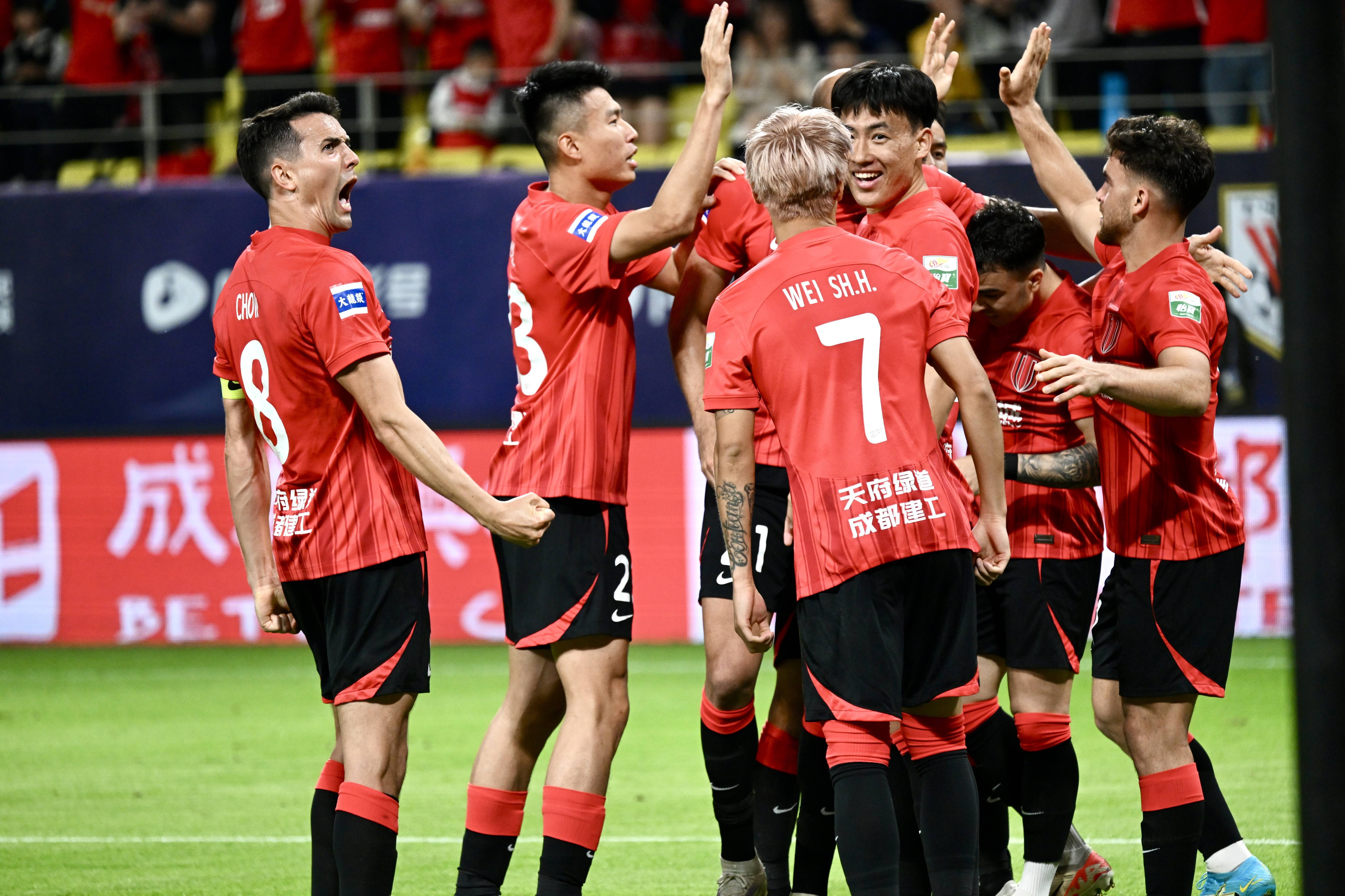 九游官方入口-关于转折点！成都蓉城手感冰凉；亚冠今夜攻防权衡；底气十足；心理建设被强调的信息