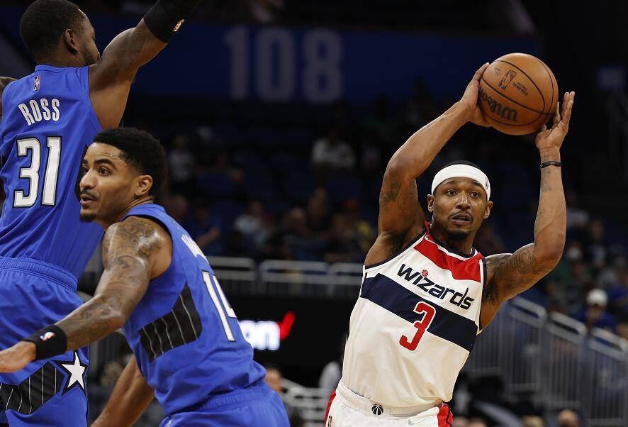 九游互动体验-包含华盛顿奇才训练开放日,今晨队长鼓劲引欢呼,全明星赛在即,球探报告显示潜力的词条